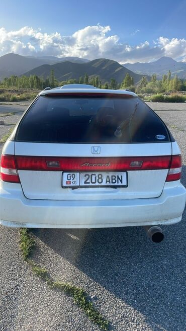 хонда степ 3 тусу кызыл: Honda Accord: 2001 г., 2.3 л, Типтроник, Бензин, Универсал