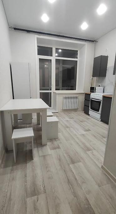 квартира восток 5 сниму: 1 комната, Кыргызско-Узбекский Университет, Собственник, Только девушкам, от 6 месяцев, С мебелью полностью — 1