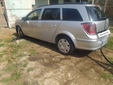 Vauxhall: Opel Astra: 1.3 l | 2009 il