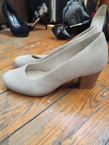 Туфли: Обувь из Европы, остались остатки размер 36-37 успейте приобрести по — 18
