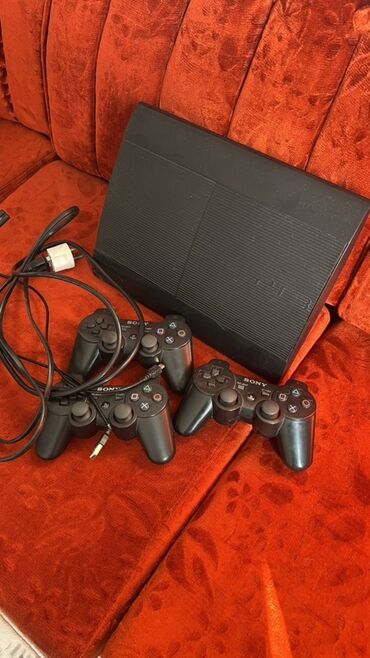 акция 3 в 1: Игровая консоль Sony PlayStation 3 Super Slim (серия CECH-4xxx) в