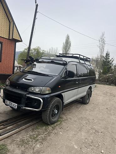 мото бокс: Mitsubishi Delica: 1996 г., 2.8 л, Автомат, Дизель, Минивэн — 1