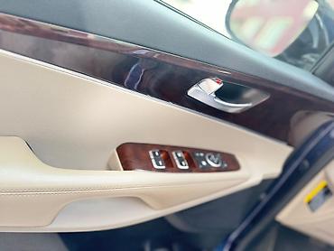 Kia: Kia Sorento: 2018 г., 2.4 л, Автомат, Бензин, Кроссовер — 25