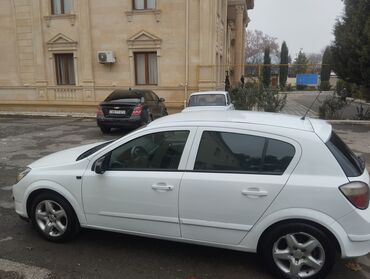 Opel: Opel Astra: 1.3 l | 2006 il 243000 km Hetçbek — 6