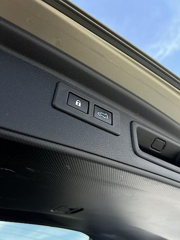 Subaru: Subaru Forester: 2022 г., 2.5 л — 15