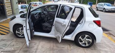 Toyota: Toyota Yaris: 1.5 l. | 2015 έ. Χάτσμπακ — 8