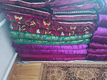 продаю оборудование для стирки ковров: Тошок Новый, Жууркан төшөк, цвет - Красный, Самовывоз