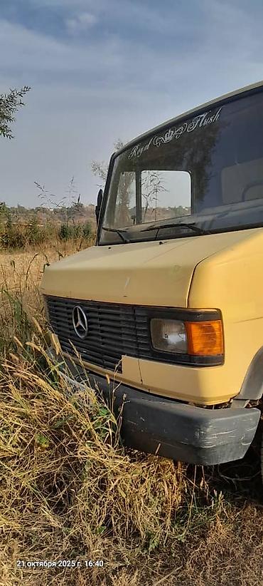 Грузовик, Mercedes-Benz, Стандарт, 5 т, Б/у at lalafo.kg Грузовик, Mercedes-Benz, Стандарт, 5 т, Б/у