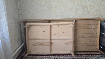 Кухонные столы: Кухонный стол, Новый, Прямоугольный, Нераскладной, Дерево