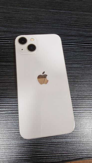 айфон в рассрочку: IPhone 13, Б/у, 256 ГБ, Белый, Чехол, 84 %