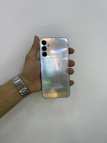 samsunq a 17: Samsung Galaxy A24 4G, 128 GB, rəng - Gümüşü, Barmaq izi — 1