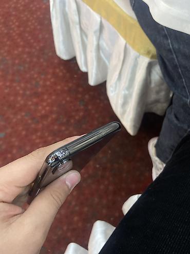 Apple iPhone: IPhone Xs, 256 GB, Qara, Face ID — 5