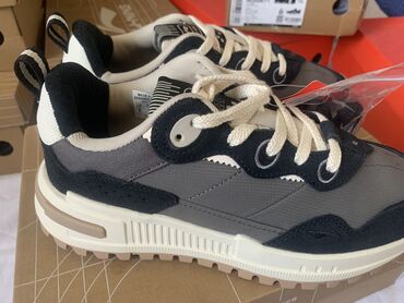 кроссовки джордан бишкек: Женские кроссовки от Li-Ning