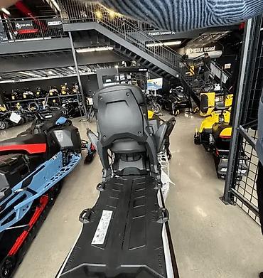 Мототехника: BRP Ski-Doo Expedition SE Это утилитарно-туристические снегоходы на — 2