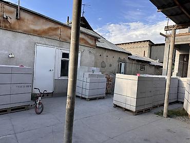 дом рассрочка: Срочно Продаю домвместе со строящим большим 2х этажным домом. Дом — 4
