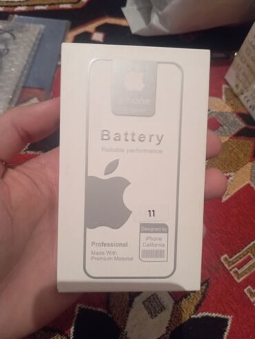 telefon aksesuar: Original iPhone 11 batareyası var kim istəsə desin qiyməti münasib