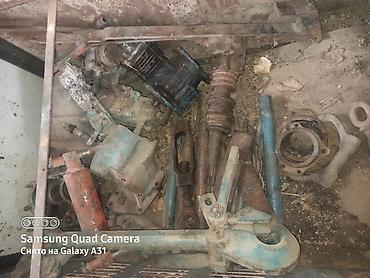 Запчасти для строительных машин: Гидравлические цилиндры и комплектующие для спецтехники Описание: - — 4