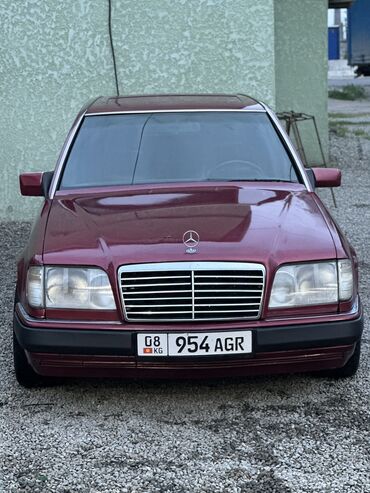 мерседес бенс е клас: Mercedes-Benz 320: 1993 г., 3.2 л, Автомат, Газ, Седан