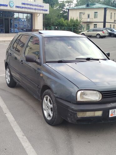 запчасти опель зафира а: Volkswagen Golf: 1995 г., 1.6 л, Механика, Бензин, Хэтчбэк