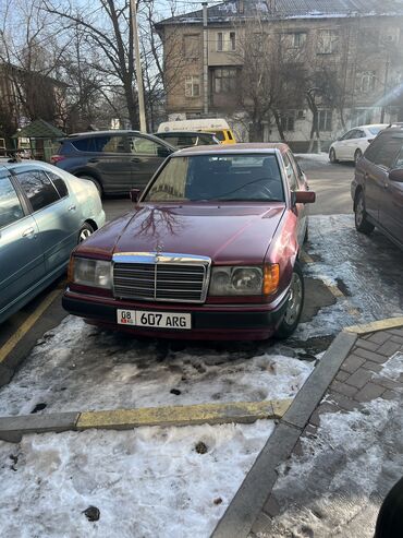 Mercedes-Benz: Mercedes-Benz W124: 1993 г., 2.2 л, Механика, Бензин, Седан