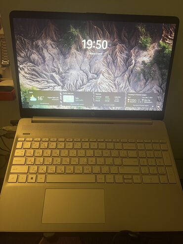 Masaüstü kompüterlər və iş stansiyaları: Salam Set Satılır TƏCİLİ Dəyər Dəyməzə Hp Notbuk: windows-11