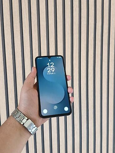 samsung note 10 satilir: Samsung Galaxy A34 5G, 128 GB, rəng - Qara, Simsiz şarj, İki sim kartlı, Face ID — 2