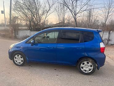 Honda: Honda Fit: 2003 г., 1.3 л, Автомат, Бензин, Хэтчбэк — 2