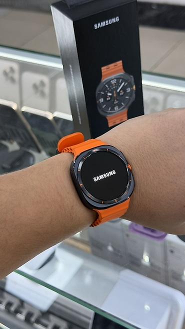 aplle 11: Samsung Galaxy Watch Ultra - Дисплей: круглый AMOLED с высоким — 1