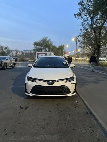 lexus rx 2008: Toyota Corolla: 2023 г., 1.8 л, Вариатор, Гибрид, Седан — 1