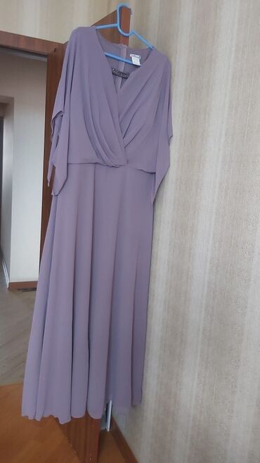 sifon koynekler: Uzun şifon don – bənövşəyi/əlvan lila rəngi - Model: V-yaxa, ön