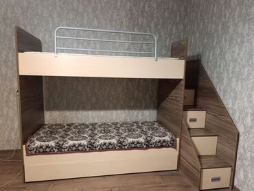 setqa kravat: Oğlan və qız üçün, İşlənmiş, Çarpayı, Matras ilə, Siyirməli