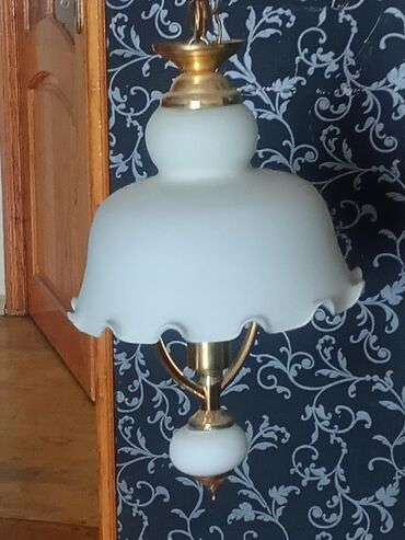 İşıqlandırma: Çılçıraq, 1 lampa, Şüşə