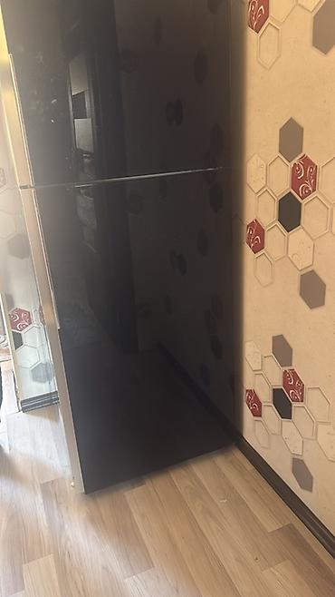 mini kondisioner avtomobil ucun: İşlənmiş 2 qapılı Hitachi Soyuducu Satılır, rəng - Qara — 3