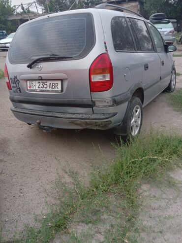 Opel: Opel Zafira: 2001 г., 1.8 л, Механика, Бензин, Минивэн — 4