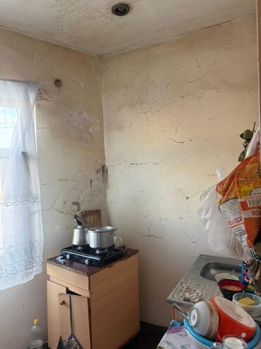 Uzunmüddətli kirayə evlər: 2 otaqlı həyət evi – yaşayış sahəsi mətbəx, zal və bir yataq otağından — 7