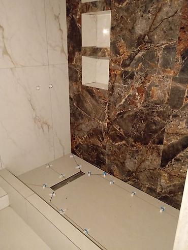 Душевые наборы: Кафель шпаклёвка краска ламинат пластик утипиление текстура гипкий — 2