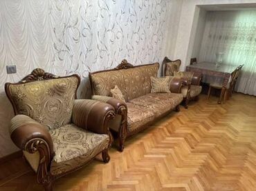 Диваны: 2 односпальные кровати, Шкаф, Комод, Трюмо, Б/у