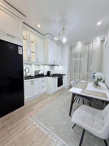 3 комнаты, 85 м², Нижний Джал (Джал-23) Элитка, 7 этаж, Дизайнерский ремонт