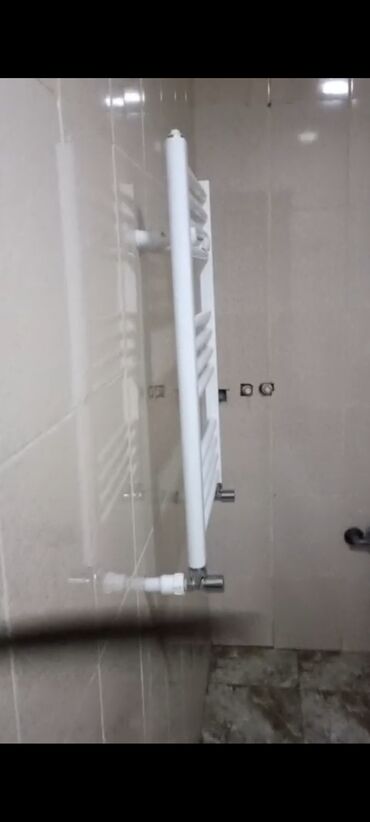 Uzunmüddətli kirayə evlər: 40 kv. m, 1 otaqlı, Kanalizasiya, Kombi, İnternet — 10