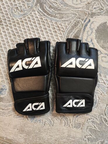 перчатки боксёрские: Перчатки АСА ММА НОВЫЕ, размер М, натуральная кожа 👍🏼 Привёз из