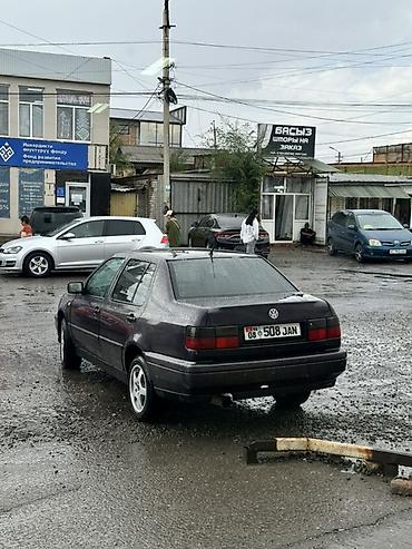 мотор нексия 1: Volkswagen Vento: 1993 г., 2 л, Механика, Бензин, Седан — 4