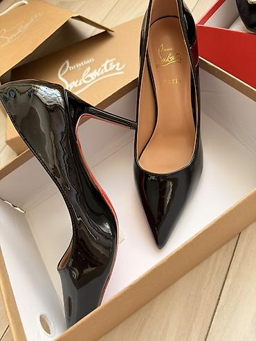 Туфли: Туфли, 38, Christian Louboutin, Новый, цвет - Черный — 2