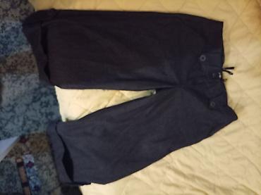 Pantalone: Ženske pantalone – 2 para 1) Elegantne tamno-sive pantalone - — 2