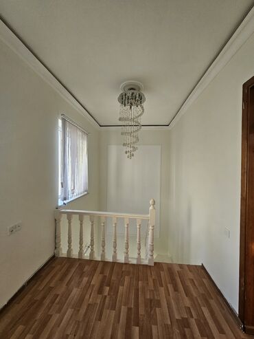 Həyət evləri və villaların satışı: 3 otaqlı, 100 kv. m, Orta təmir — 11