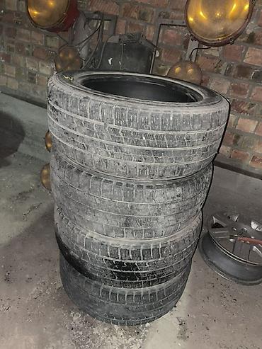 термо бутки: Goodyear UltraGrip — комплект зимних шин - Модель: Goodyear UltraGrip — 2