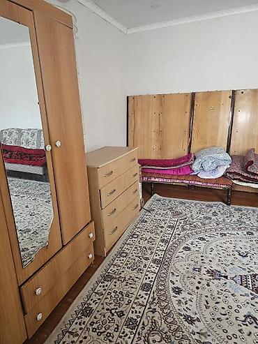 кудрук: 37 м², 2 комнаты, Уметалиева/Фрунзе, Только девушкам — 1