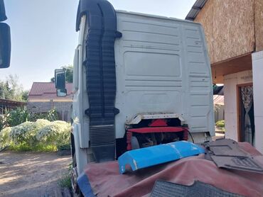 Грузовики: Грузовик, Iveco — 5