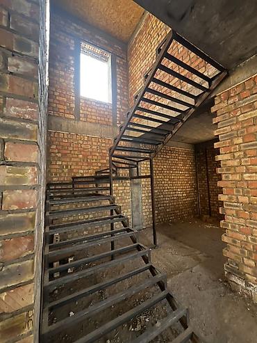 квартира кирпичный: 6 комнат, 200 м², 4 соток, Джал, Собственник — 5