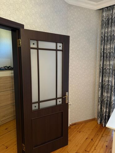 Otaq qapıları: Qiymet 85m endirim olunacaq Elaqe nom 0507868304 4 otag 1 sanuzel