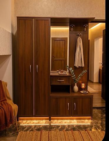 ✅Tecili dehliz dolabı satılır 60 manata.olcu 1.40
Ehmedlia*AFA 1633 E
